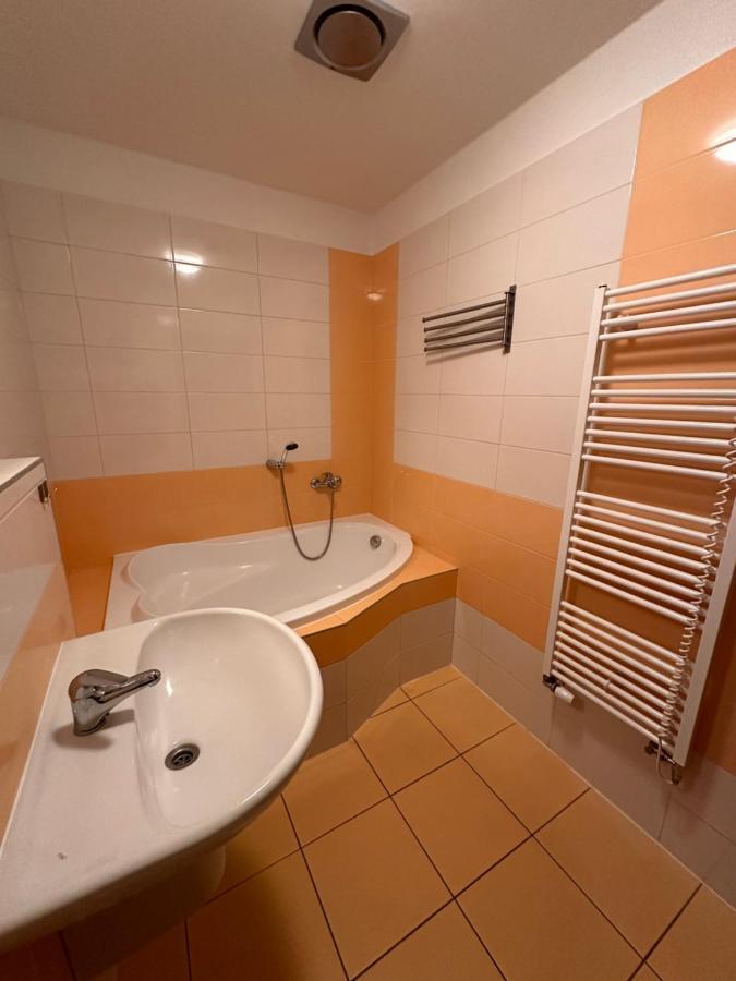 Apartment Ab Kryte Parkovani Zdarma